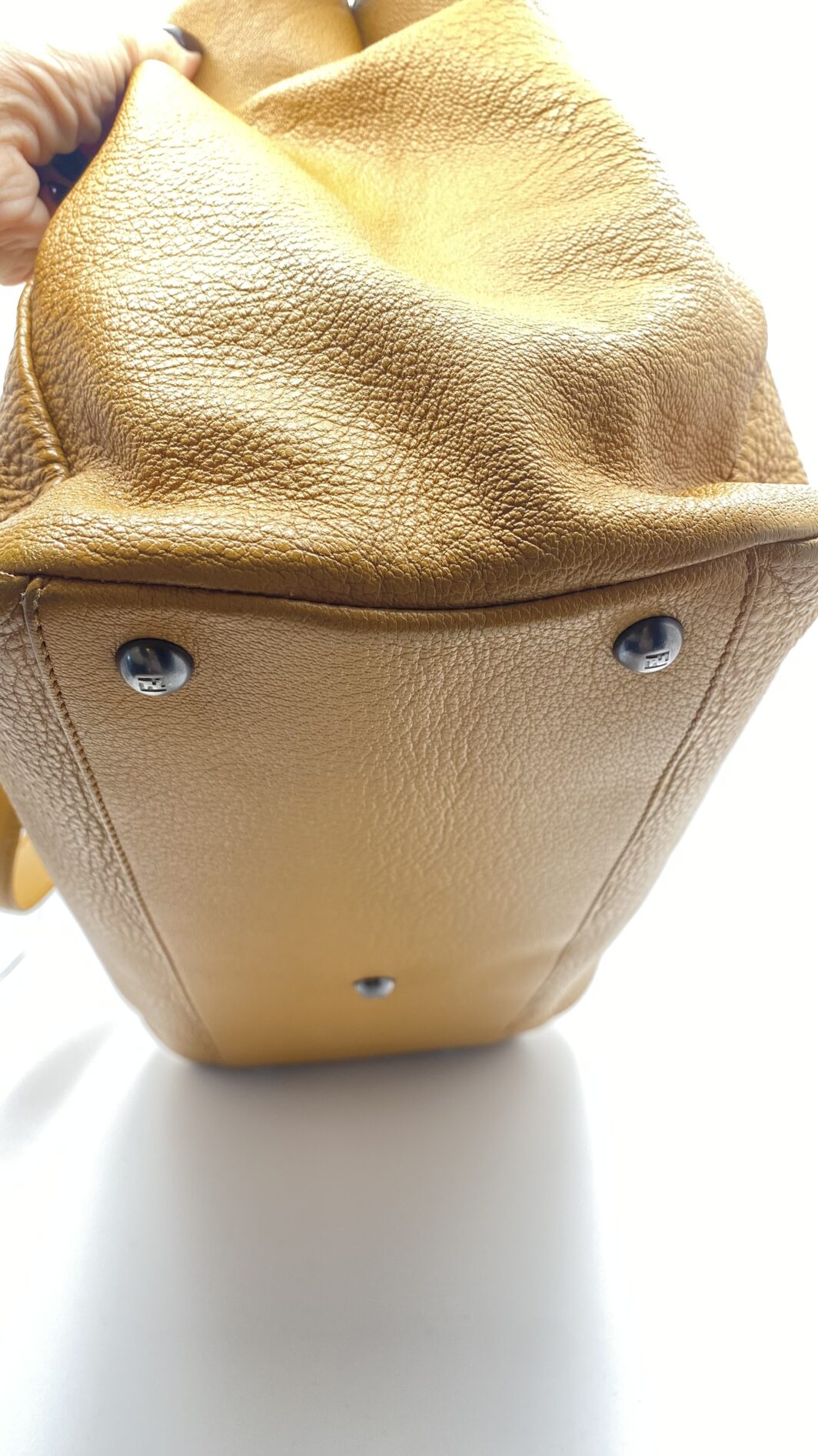 FENDI PEEKABOO. MERAVIGLIOSA BORSA VINTAGE INIZI ANNI 2000. PERFETTE CONDIZIONI. CON CARTELLINO ORIGINALE, FODERA, ANTITACCHEGGIO E NUMERO DI SERIE - immagine 28