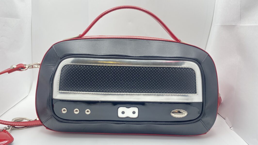 ICONICA BORSA RADIO BRACCIALINI: DESIGN UNICO E STILE VINTAGE - immagine 20