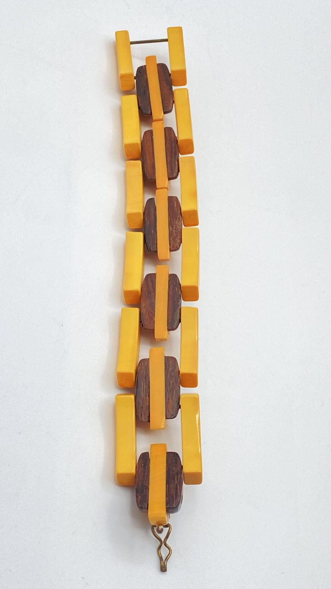 STRAORDINARIO BRACCIALE SNODATO AGE MACHINE IN LEGNO E BACHELITE COLOR BUTTERSCOTCH, ART DÉCO, ANNI ’30. - immagine 14